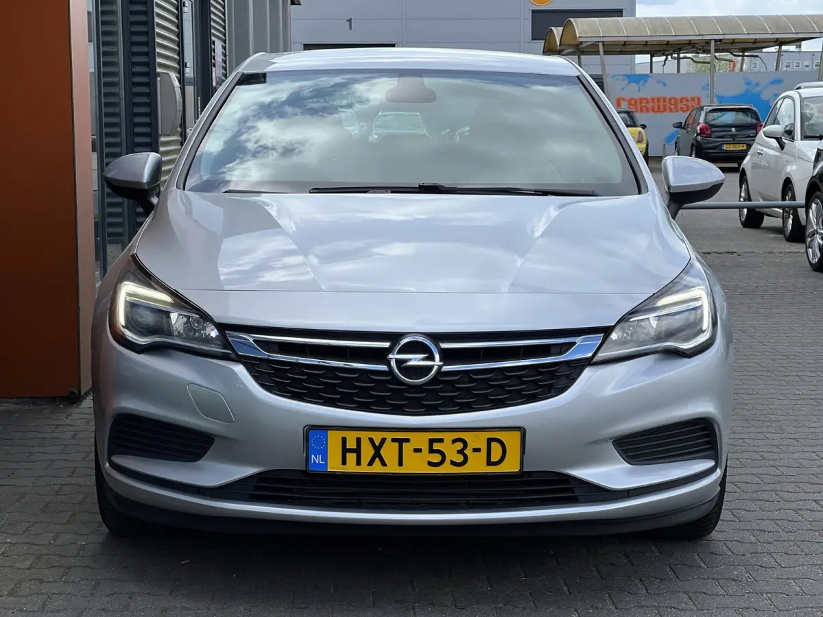 1.0Turbo|Carplay|Cruise|Navi|DAB+|Climate|APK2027
