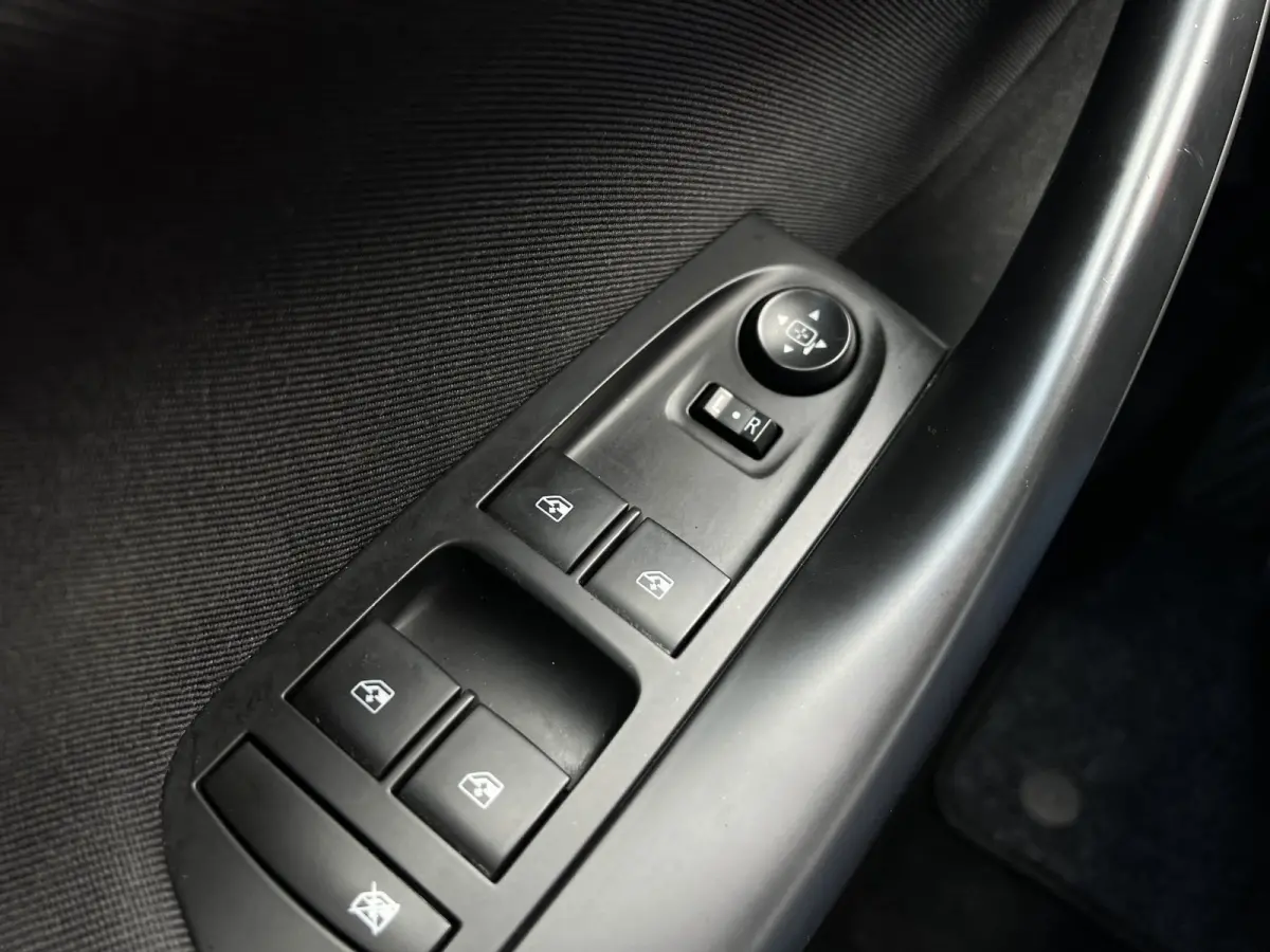1.0Turbo|Carplay|Cruise|Navi|DAB+|Climate|APK2027