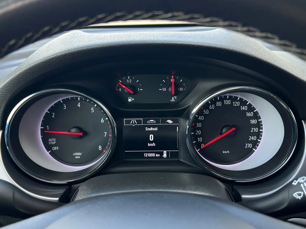 1.0Turbo|Carplay|Cruise|Navi|DAB+|Climate|APK2027