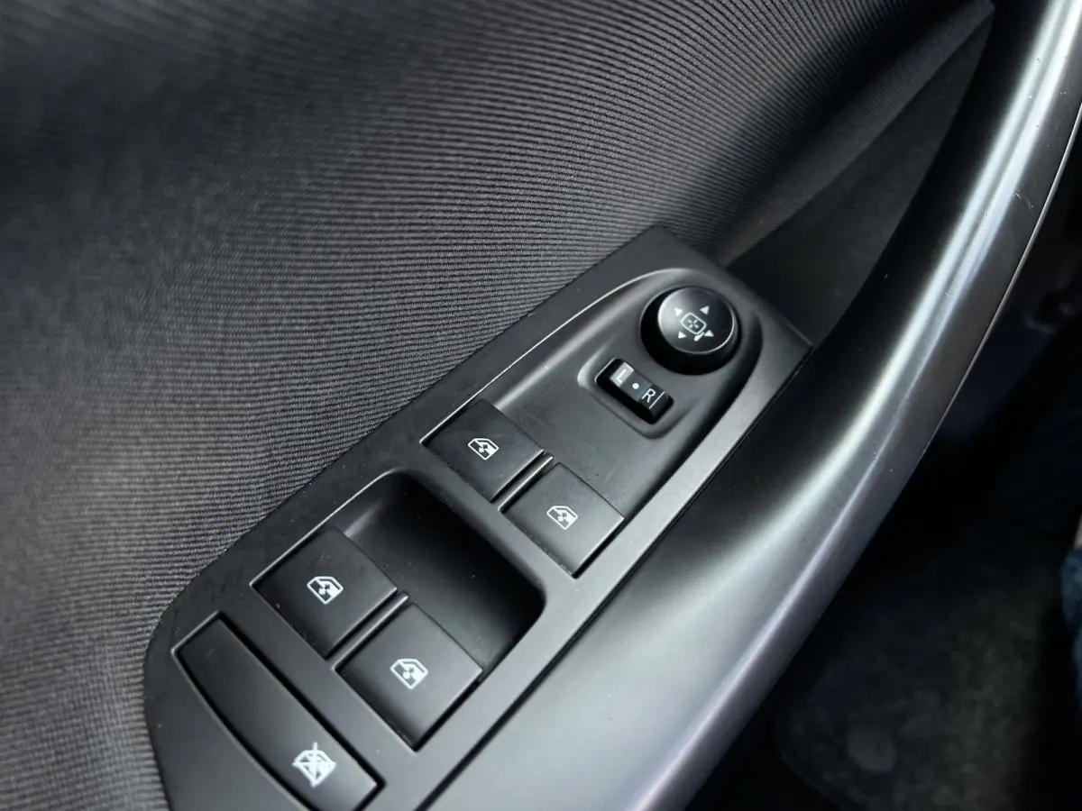 1.0Turbo|Carplay|Cruise|Navi|DAB+|Climate|APK2027