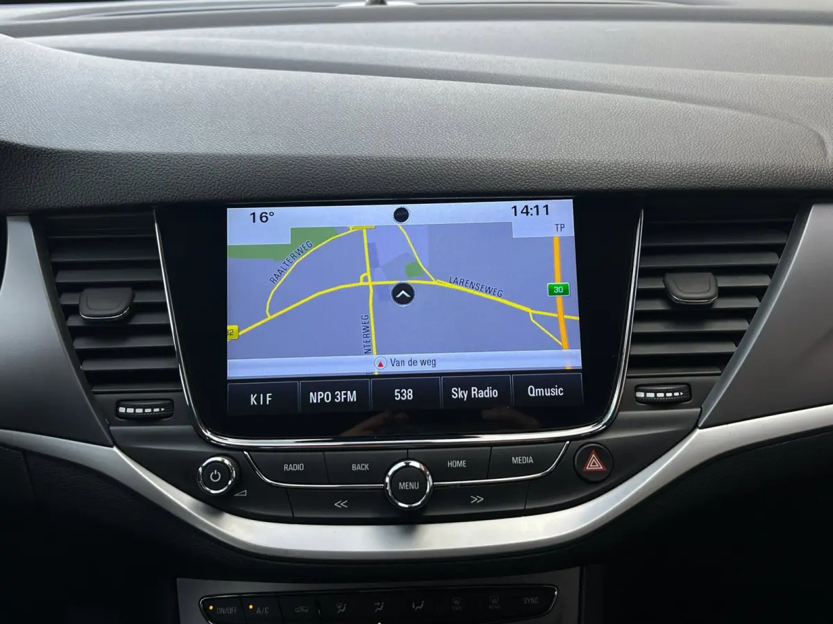1.0Turbo|Carplay|Cruise|Navi|DAB+|Climate|APK2027