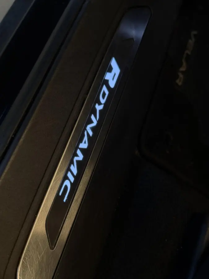 3.0 D300 AWD R-Dynamic HSE MAXT