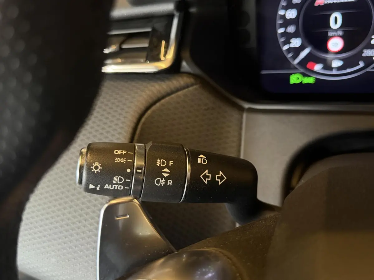 3.0 D300 AWD R-Dynamic HSE MAXT
