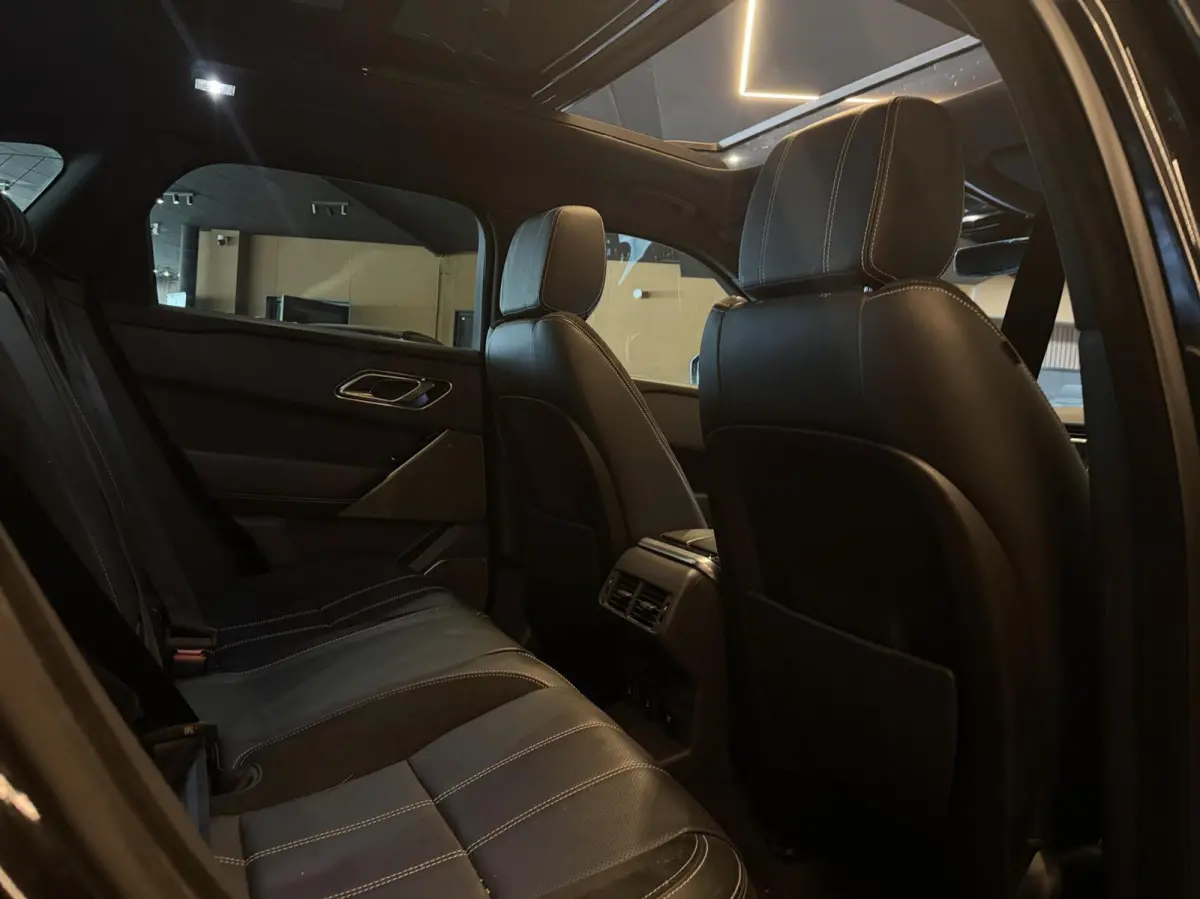 3.0 D300 AWD R-Dynamic HSE MAXT