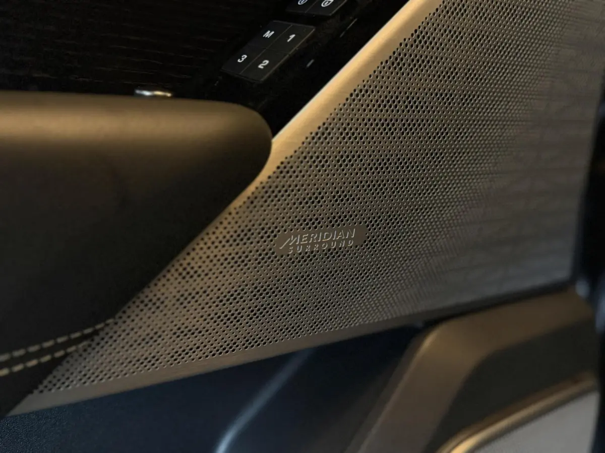 3.0 D300 AWD R-Dynamic HSE MAXT