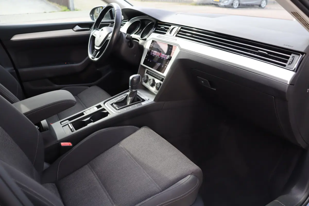 1.4 TSI 150 Pk ACT , Automaat, Cruise Control, Climate Control, Navi, Inklapbare Trekhaak, Prijs Is Rijklaar Inclusief 6 Maanden Garantie