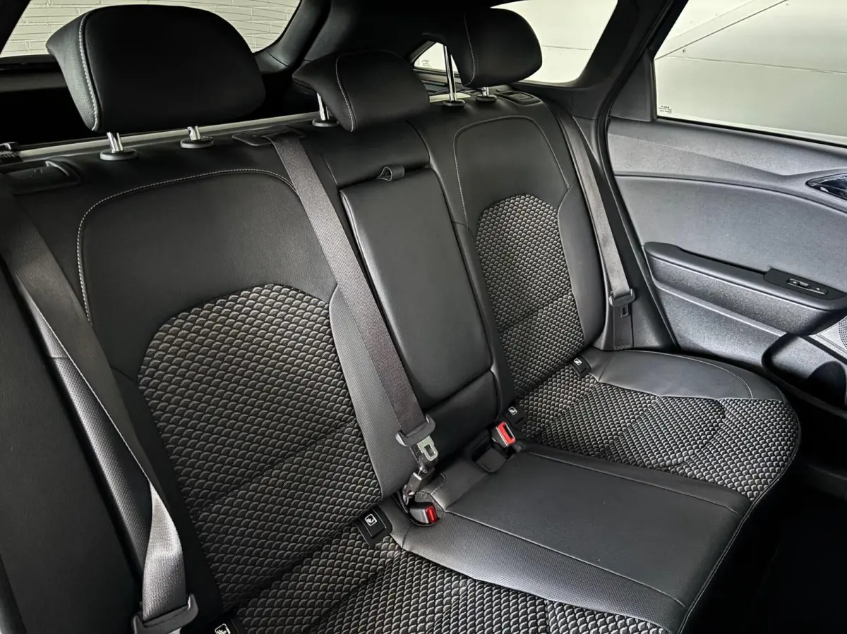 1.0 T-GDi ExecutiveLine Full options!
