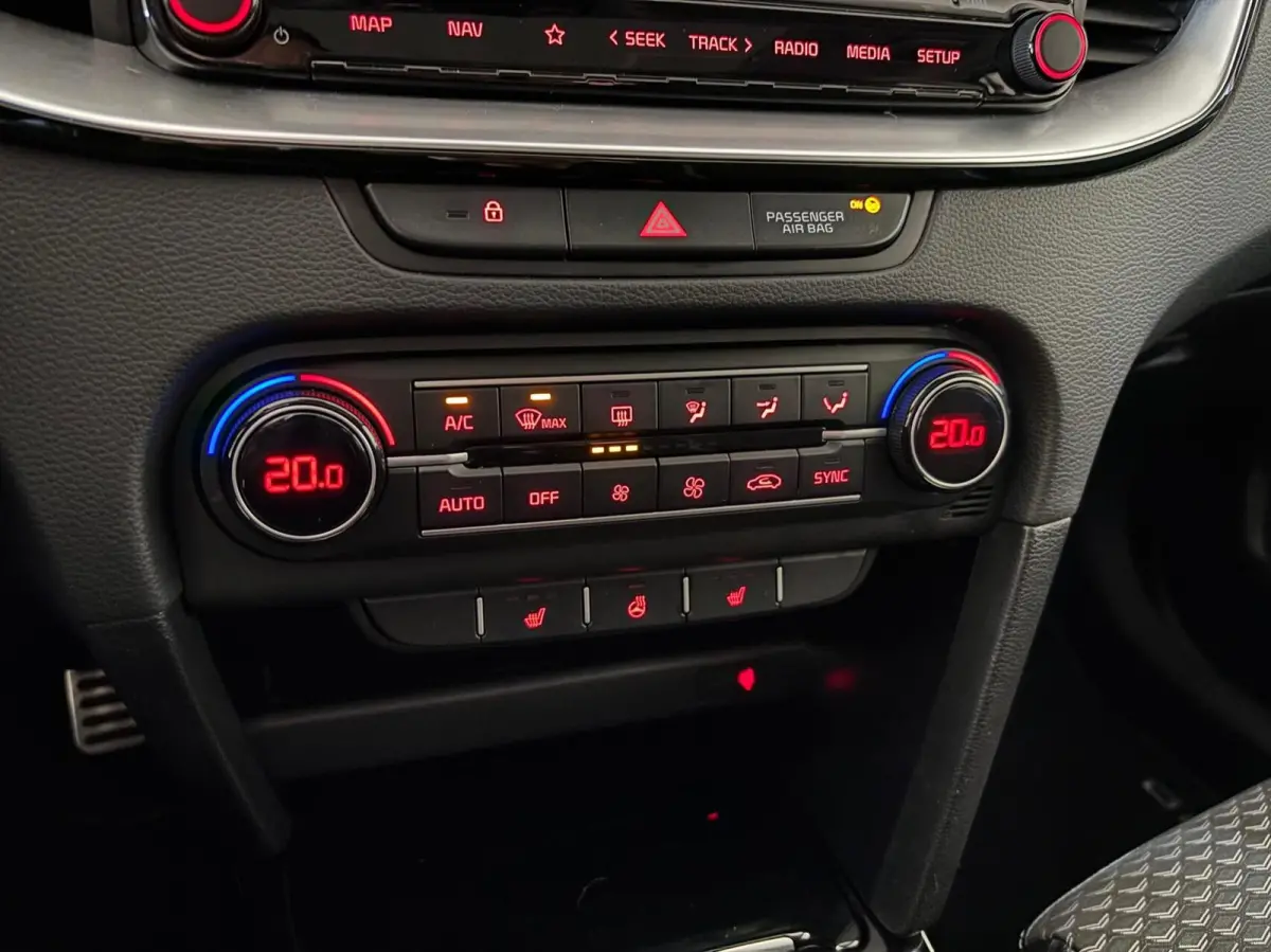 1.0 T-GDi ExecutiveLine Full options!