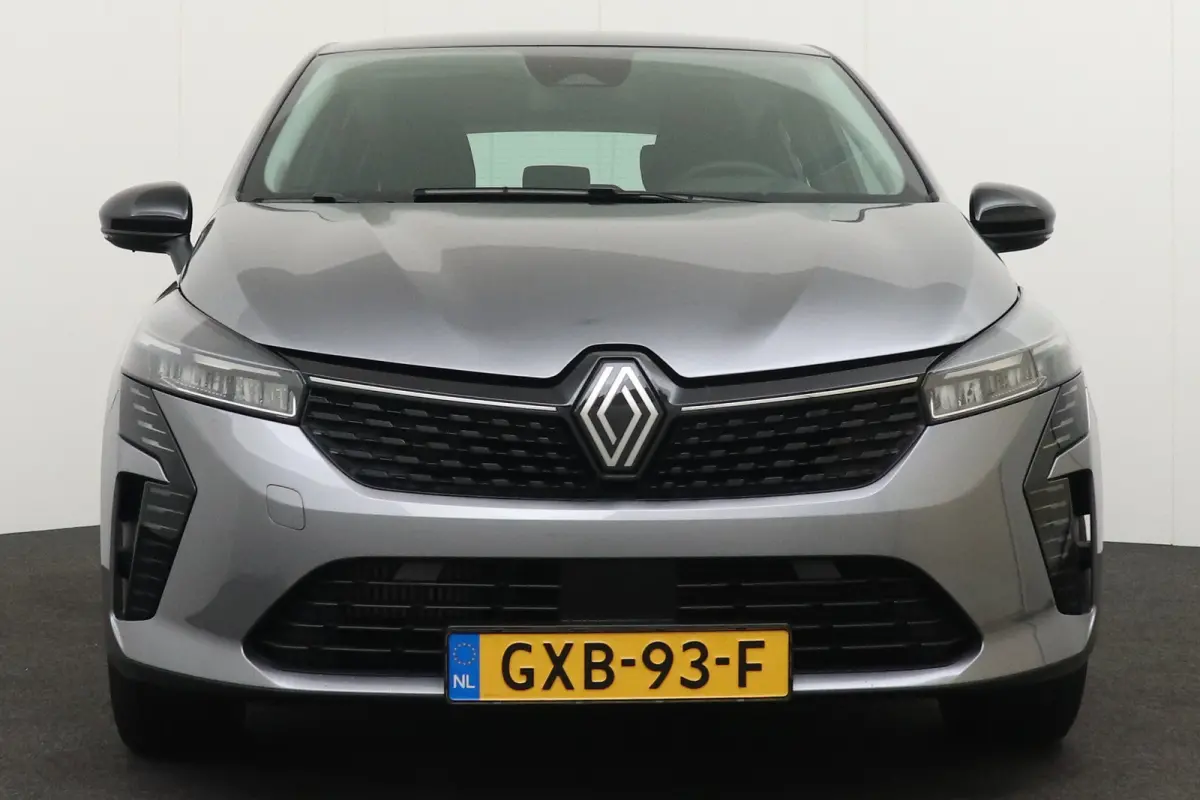 1.0 92 PK TCe Evolution Carplay DAB Cruise Park.Sens LED
