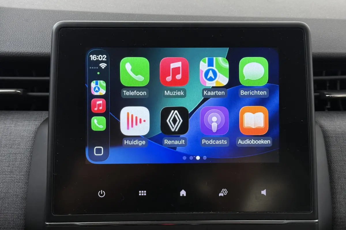 1.0 92 PK TCe Evolution Carplay DAB Cruise Park.Sens LED