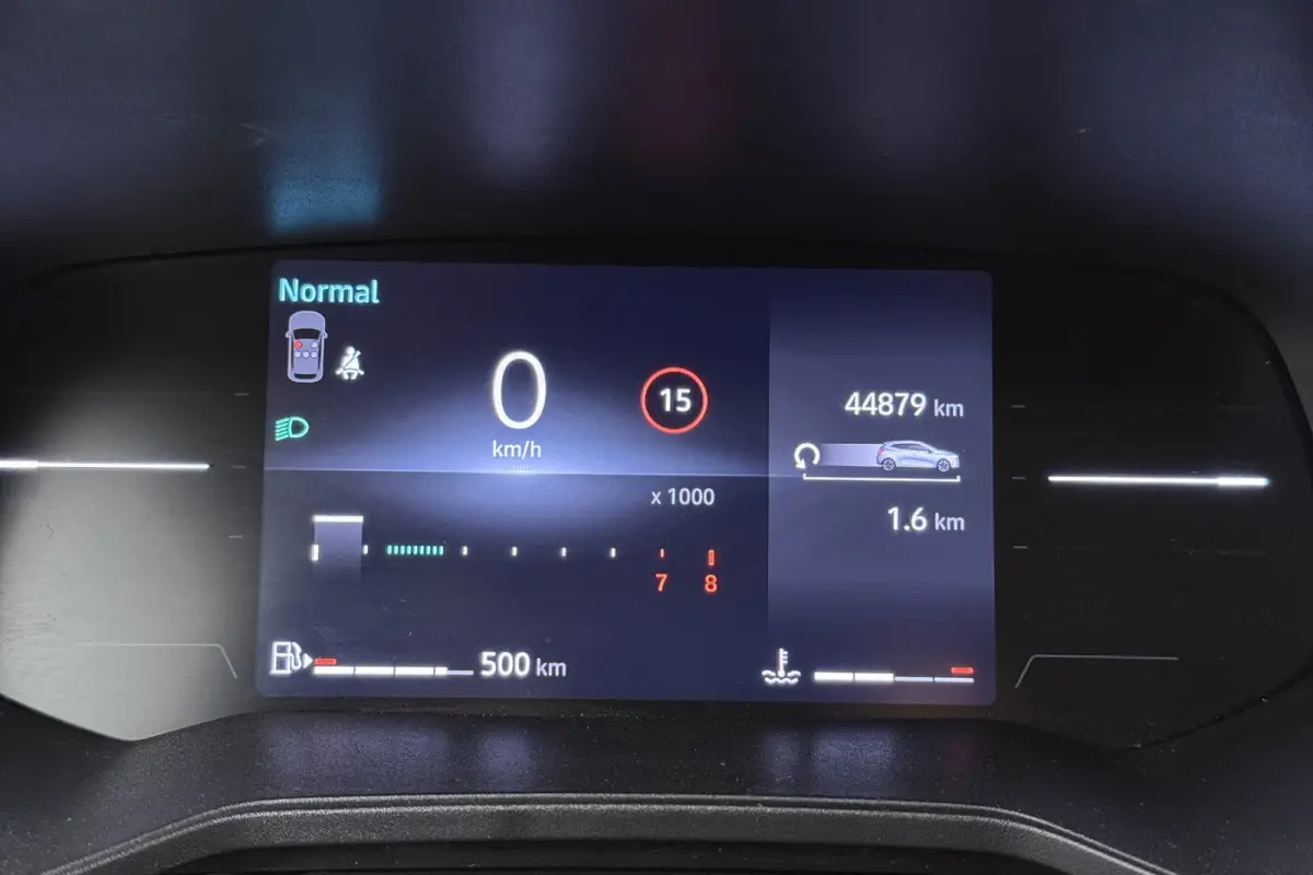 1.0 92 PK TCe Evolution Carplay DAB Cruise Park.Sens LED
