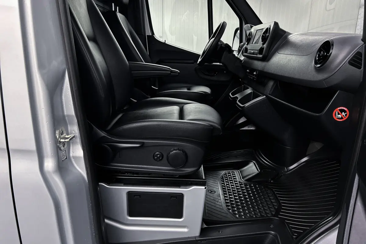 317 CDI L2H2 RWD | Automaat | Led | Navigatie | Camera | Leder