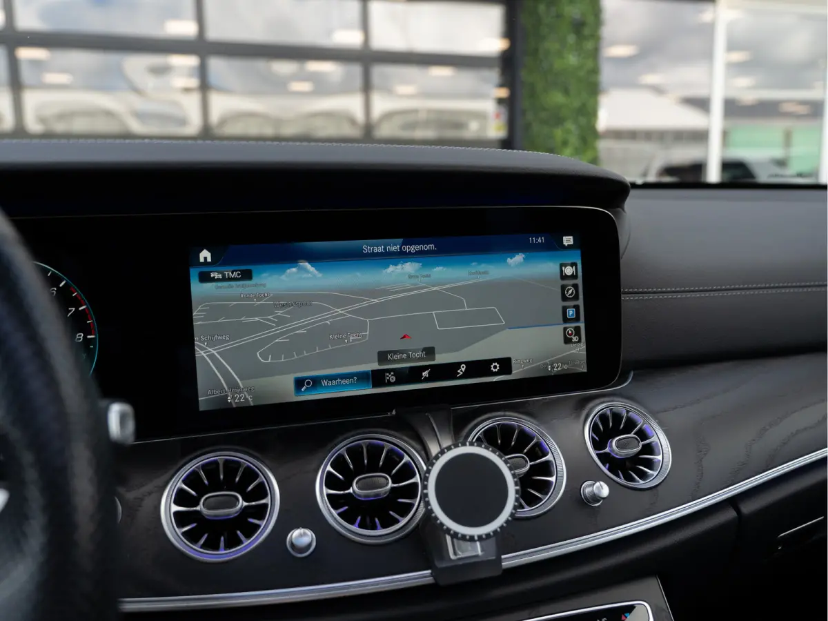 300e Business Solution AMG Night | Pano | Burmester 4D | 53 AMG Look |