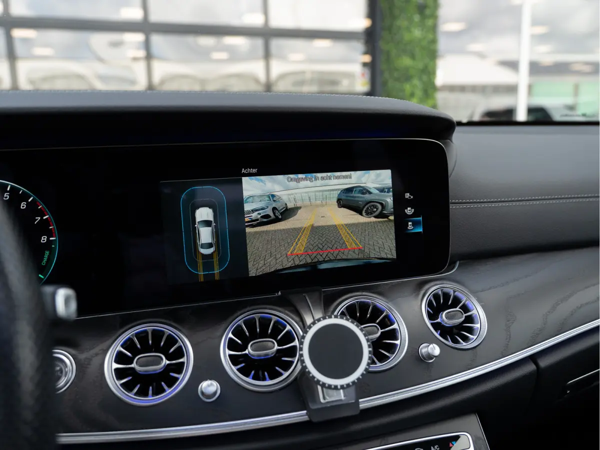 300e Business Solution AMG Night | Pano | Burmester 4D | 53 AMG Look |