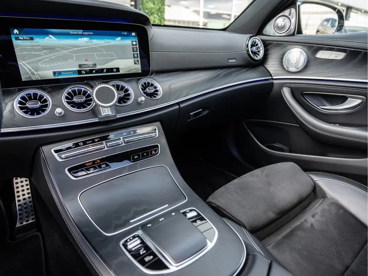 300e Business Solution AMG Night | Pano | Burmester 4D | 53 AMG Look |