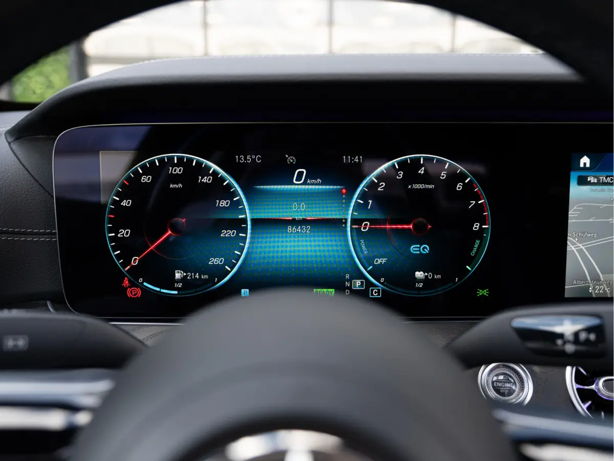 300e Business Solution AMG Night | Pano | Burmester 4D | 53 AMG Look |
