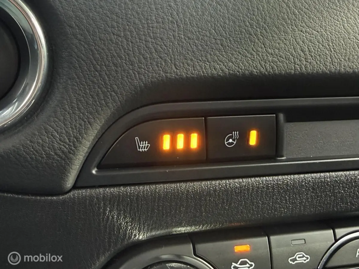 2.0 SkyActiv 165 | Navi | Stoel- stuur verwarming