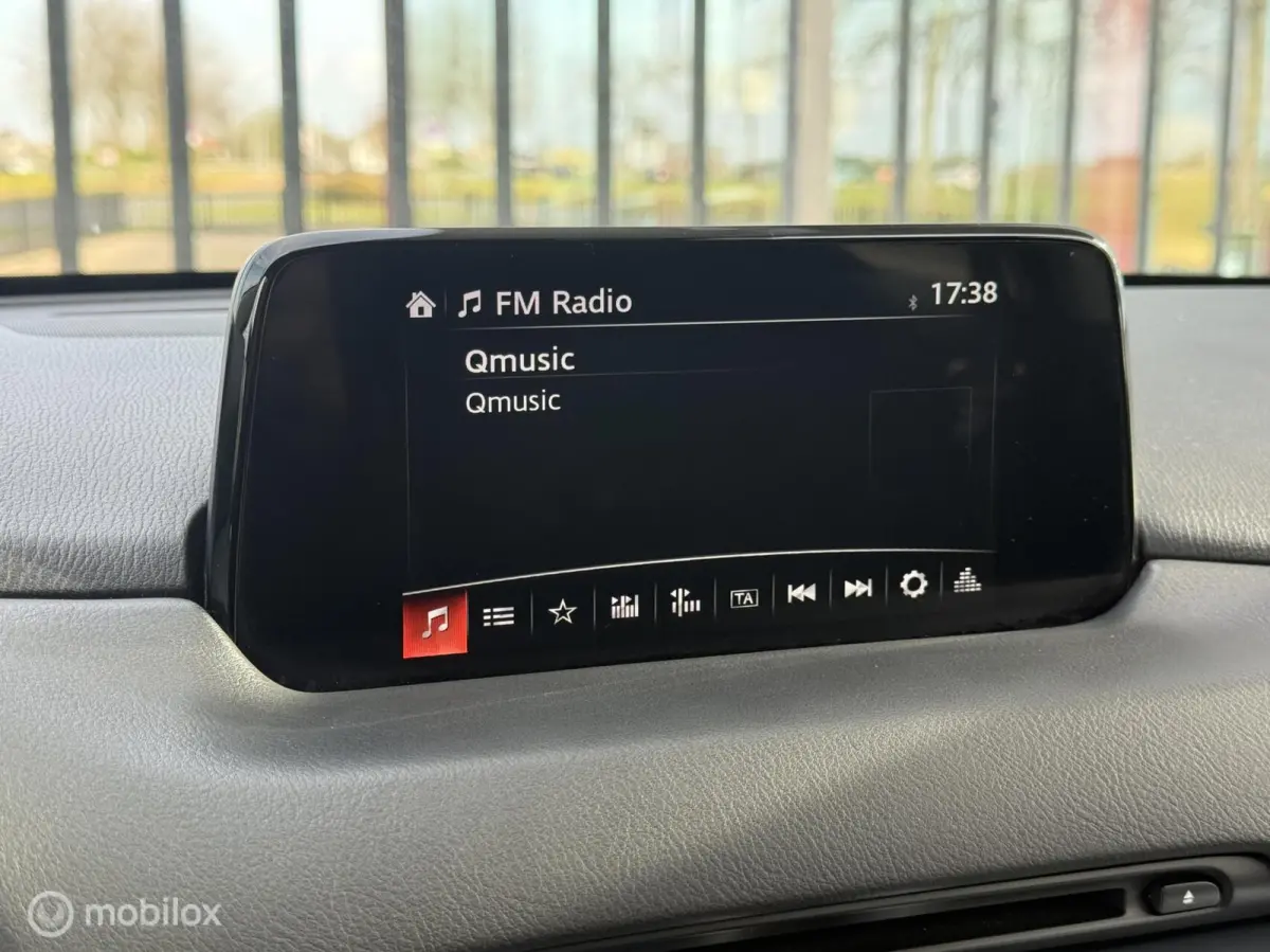 2.0 SkyActiv 165 | Navi | Stoel- stuur verwarming
