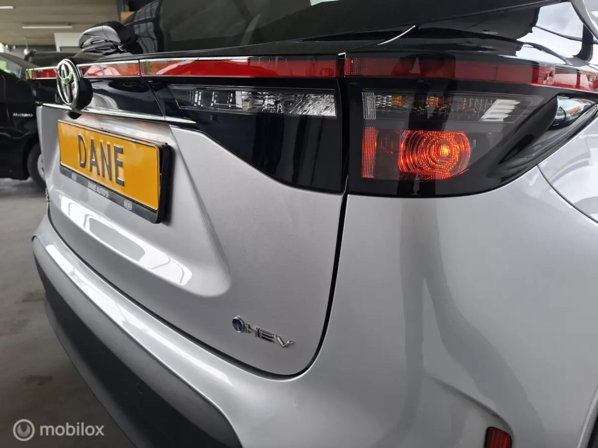 1.5 Hybrid 115 Active | PARKEERSENSOREN | CARPLAY - RIJKLAARPRIJS