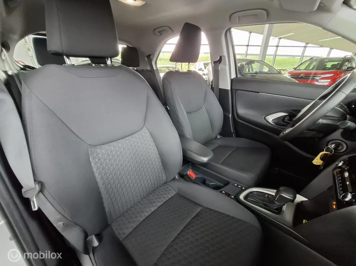 1.5 Hybrid 115 Active | PARKEERSENSOREN | CARPLAY - RIJKLAARPRIJS