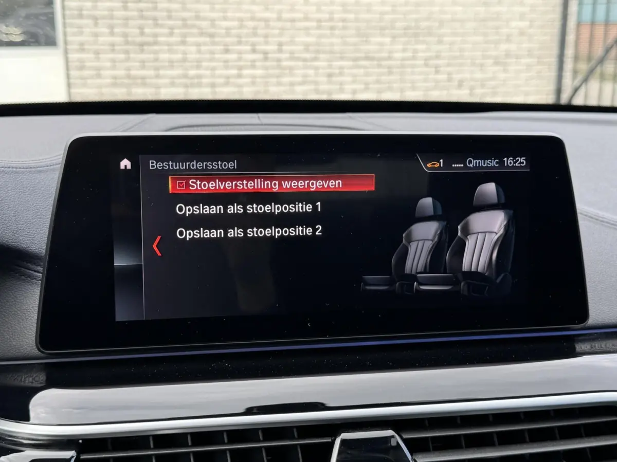 520i High Executive Edition Virtualcockpit/Leer/LED/Camera/Stoelverwarming/Trekhaak