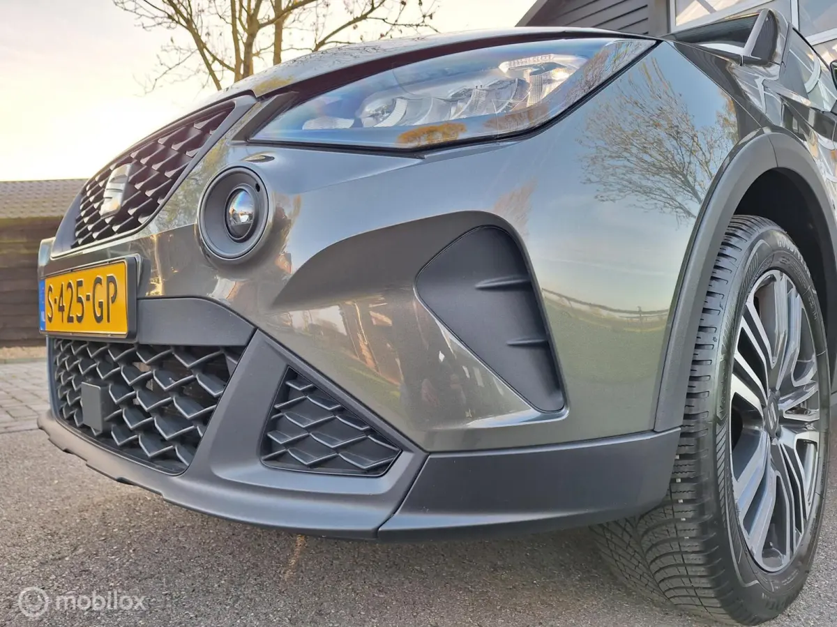 1.0 TSI Style 1e Eig. BTW-Auto ! Apple-Carplay-Navigatie, LM-Velgen 17" Cruise-Control, Led, Climate-Control, PDC.