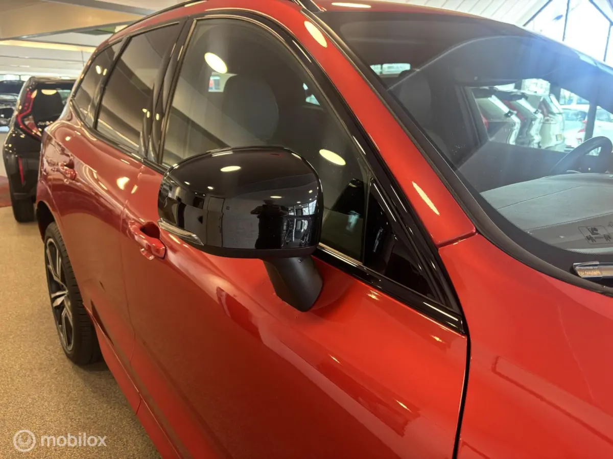 2.0 T8 Plug-in hybrid AWD R-Design , B&W , Pano