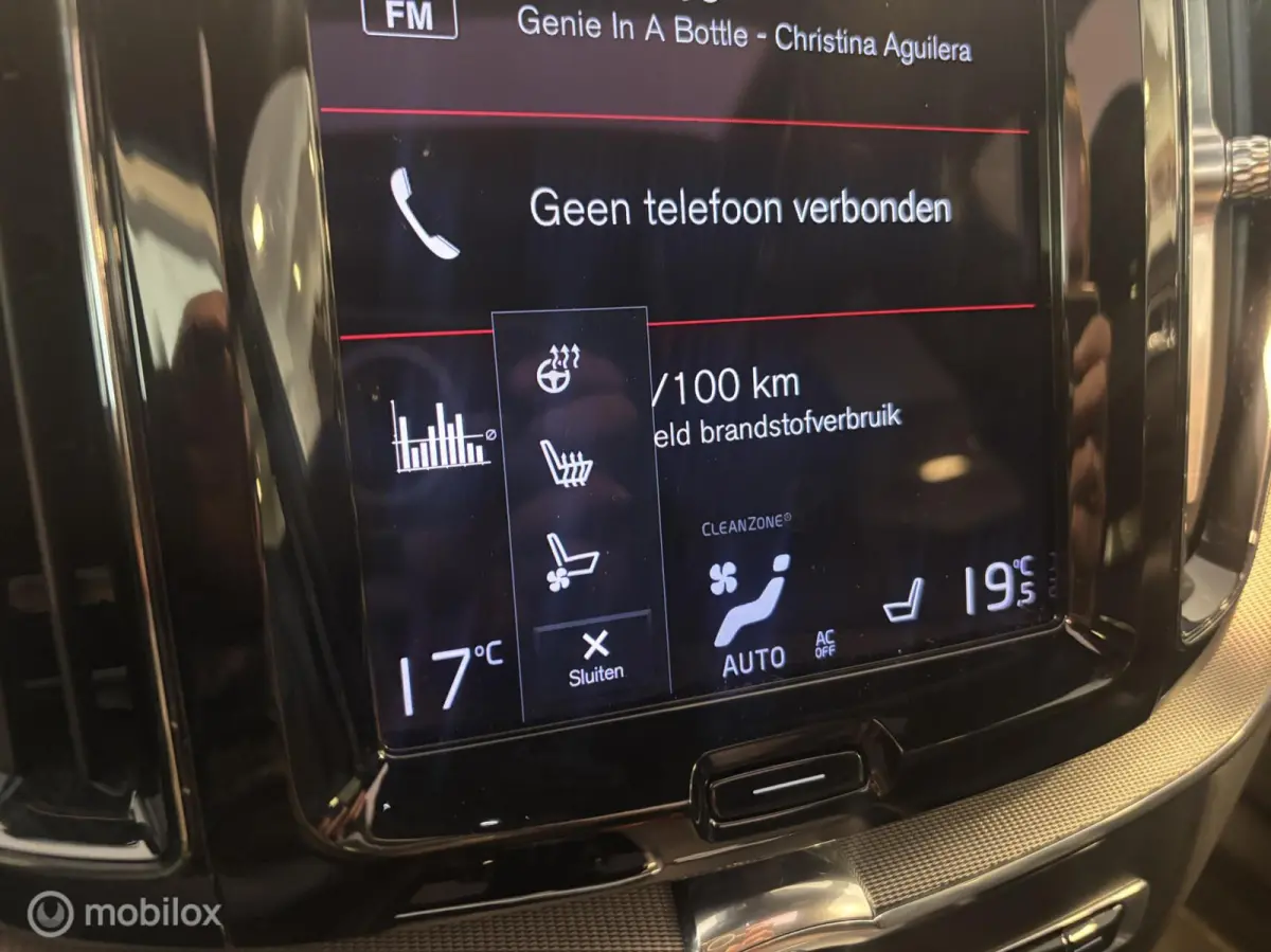 2.0 T8 Plug-in hybrid AWD R-Design , B&W , Pano