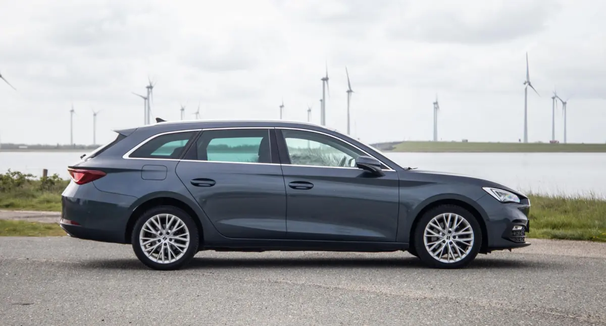 1.4 TSI eHybrid PHEV FR Business Intense EXCELLENCE / CARPLAY / AIRCO / CAMERA / DEALER ONDERHOUDEN