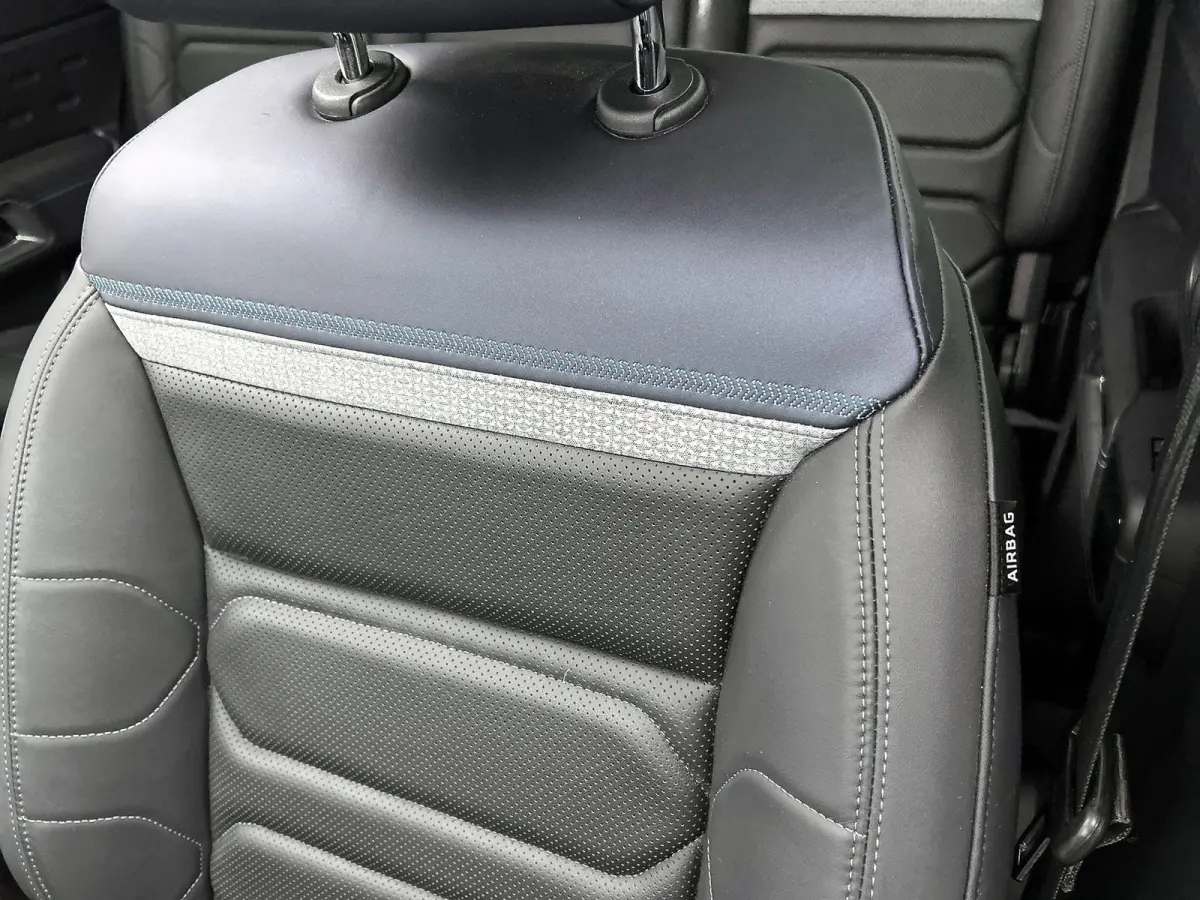 1.2 Shine 130pk Automaat | 1ste Eigenaar | Elektrische Bestuurdersstoel | Schuif-/Kanteldak | Elektrische Klep | Navigatie | Adaptieve Cruise Control | Stoelverwarming | 19"LMV | Full-LED | 