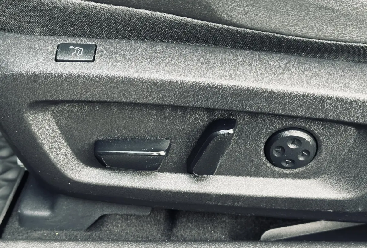 1.5 e-Power Tekna Plus