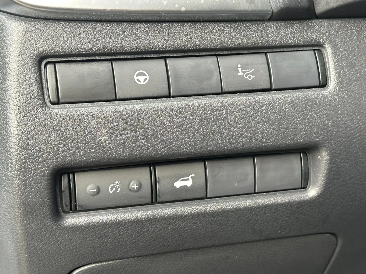 1.5 e-Power Tekna Plus