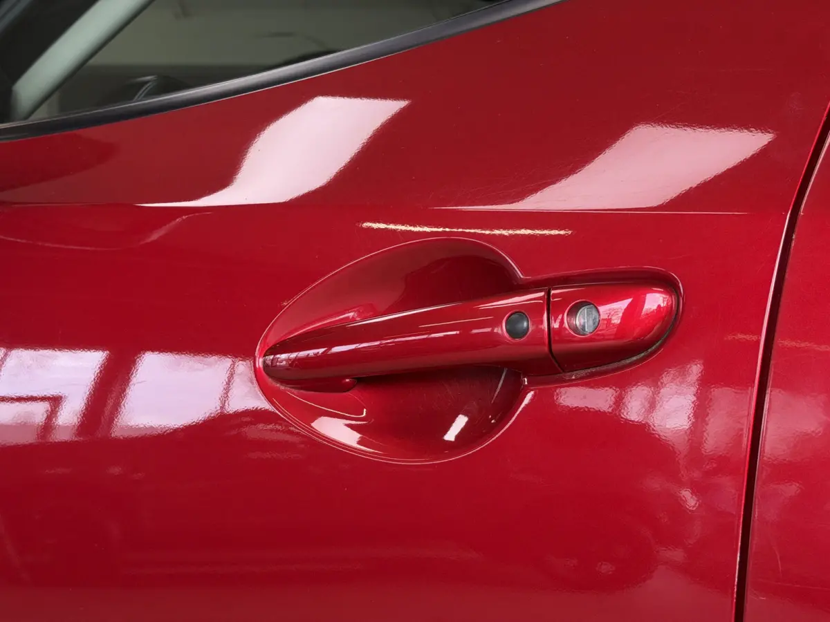 2.0 SkyActiv-G 120 GT-M Navi | 18inch | Camera | HUD | Stoelverwarming | ACC | Dodehoek | 100% Onderhouden!