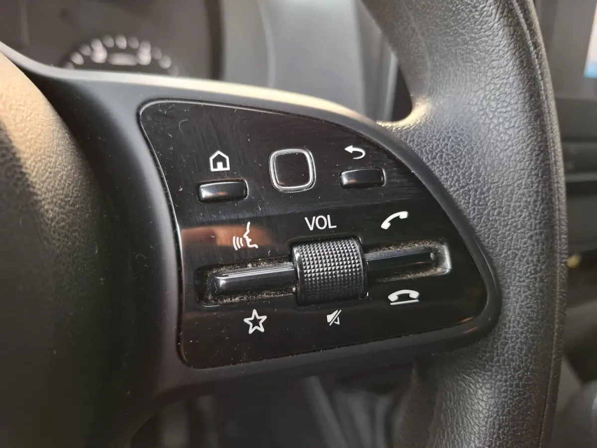 311 2.2 CDI L2H2 / AIRCO / CAMERA / 3 ZITS / DEALER ONDERHOUDEN / NAVI
