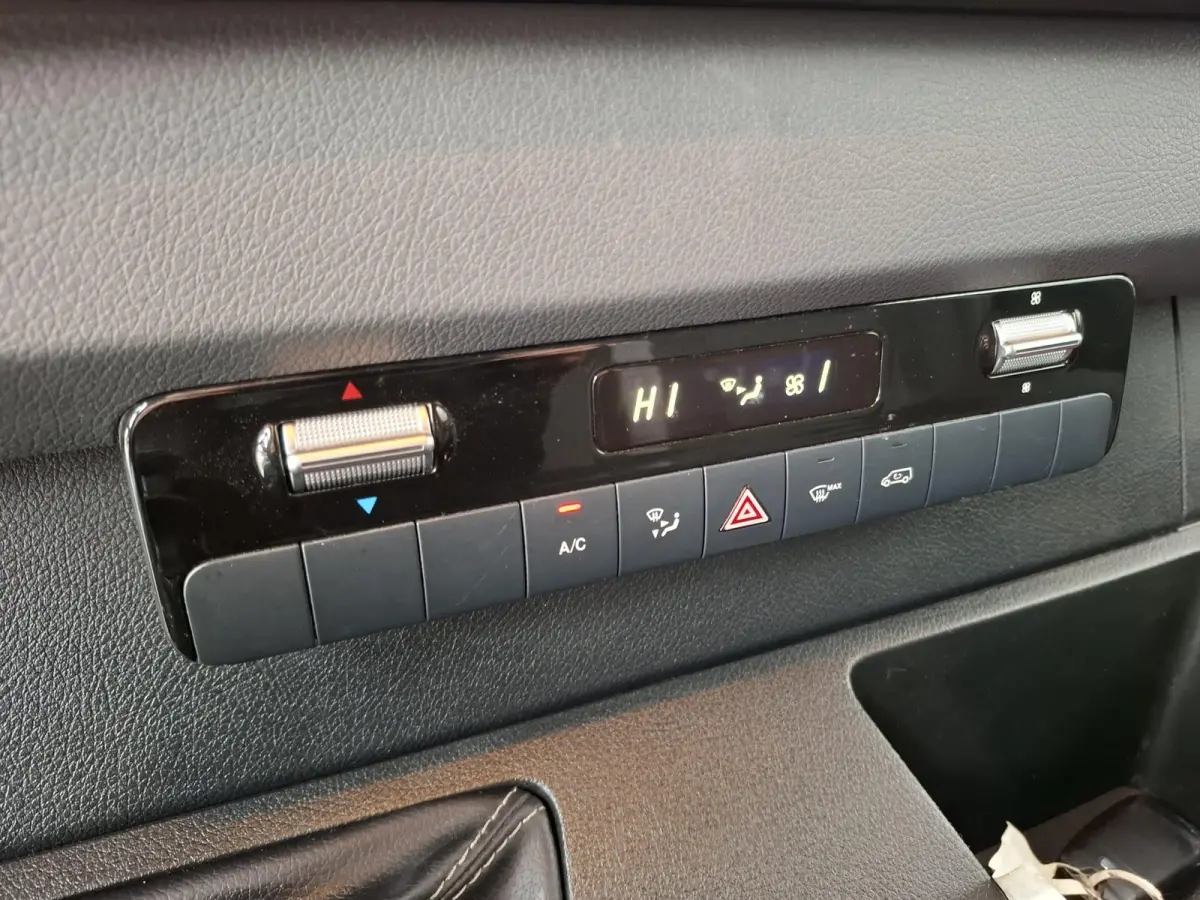 311 2.2 CDI L2H2 / AIRCO / CAMERA / 3 ZITS / DEALER ONDERHOUDEN / NAVI
