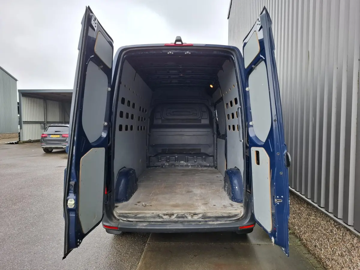 311 2.2 CDI L2H2 / AIRCO / CAMERA / 3 ZITS / DEALER ONDERHOUDEN / NAVI