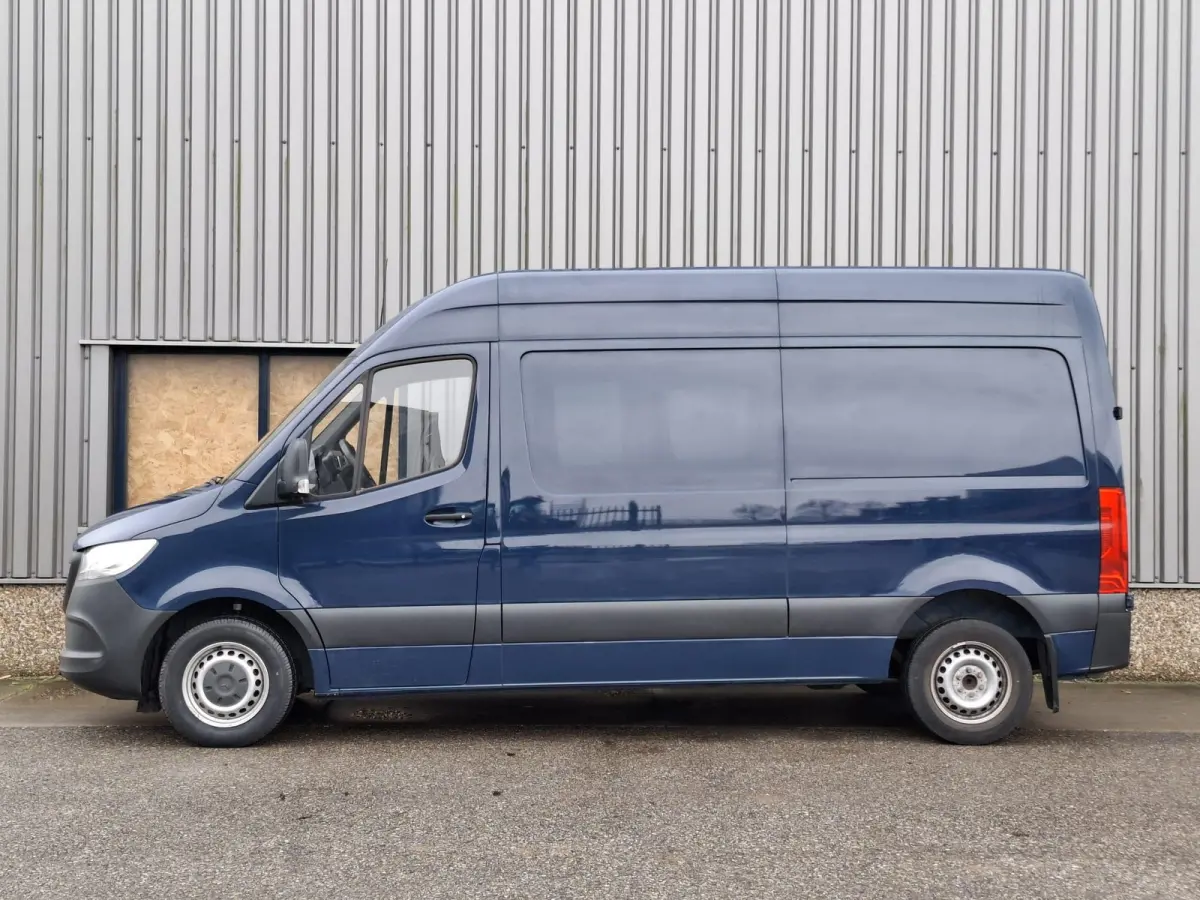 311 2.2 CDI L2H2 / AIRCO / CAMERA / 3 ZITS / DEALER ONDERHOUDEN / NAVI