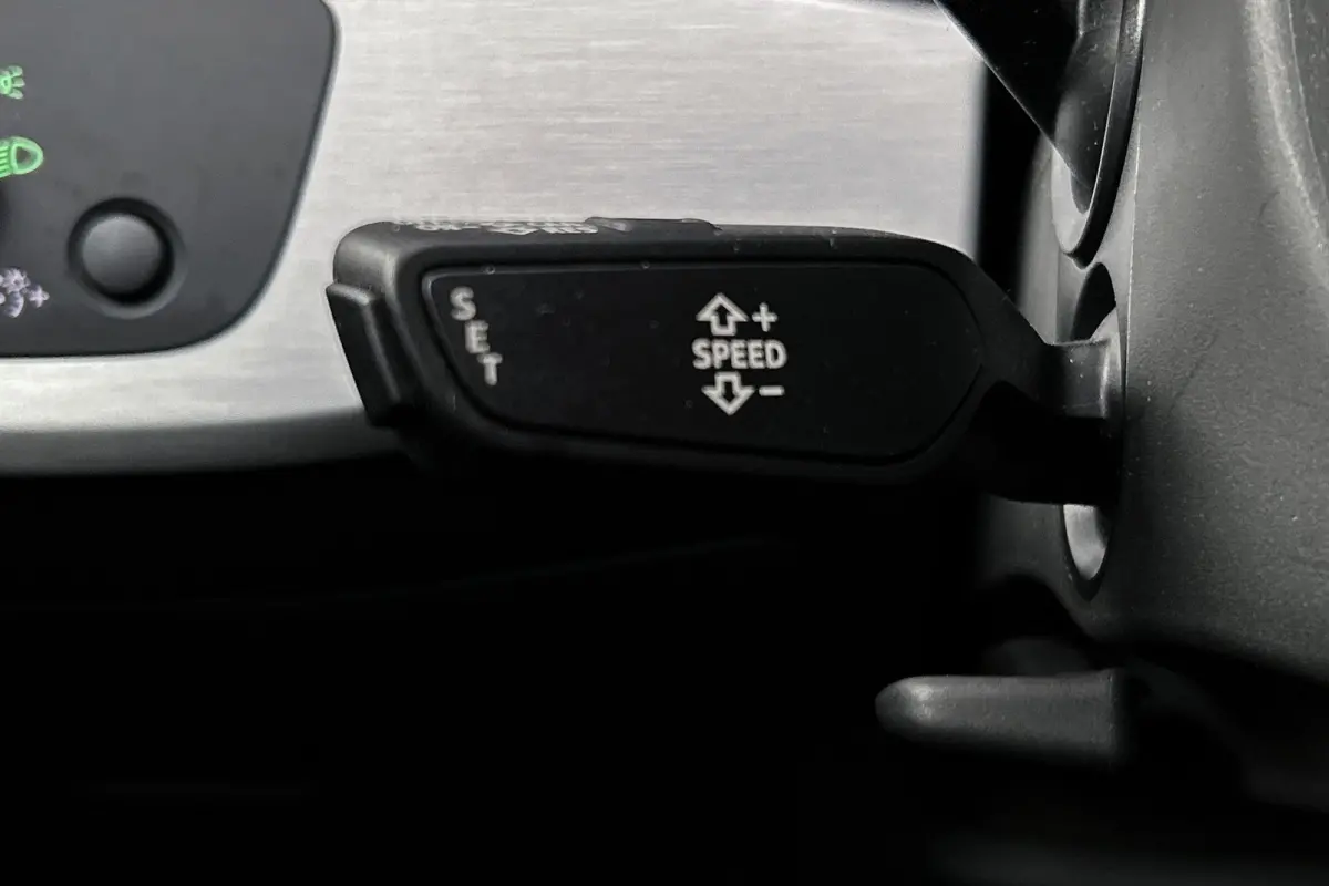 35 TFSI Sport S-line | Origineel NL | Cruise control | Climate control | Half lederen bekleding | Parkeersensoren