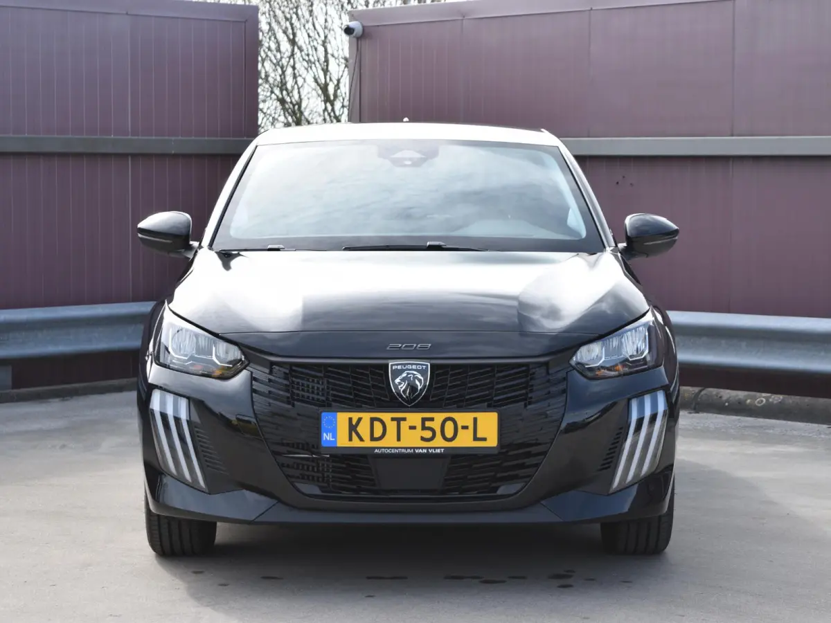 1.2 Hybrid 110 e-DCS6 Business NAVIGATIE & CARPLAY | CAMERA MET SENSOREN | E.C.C. |