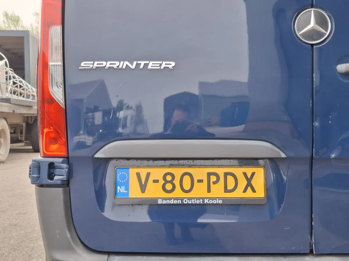 311 2.2 CDI L2H2 AIRCO / CAMERA / 3 ZITS / DEALER ONDERHOUDEN / NAVI