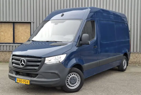 311 2.2 CDI L2H2 AIRCO / CAMERA / 3 ZITS / DEALER ONDERHOUDEN / NAVI