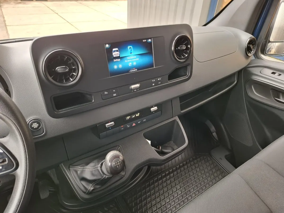 311 2.2 CDI L2H2 / AIRCO / CAMERA / 3 ZITS / DEALER ONDERHOUDEN / NAVI