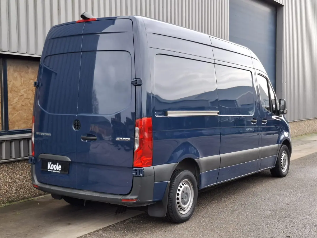 311 2.2 CDI L2H2 / AIRCO / CAMERA / 3 ZITS / DEALER ONDERHOUDEN / NAVI