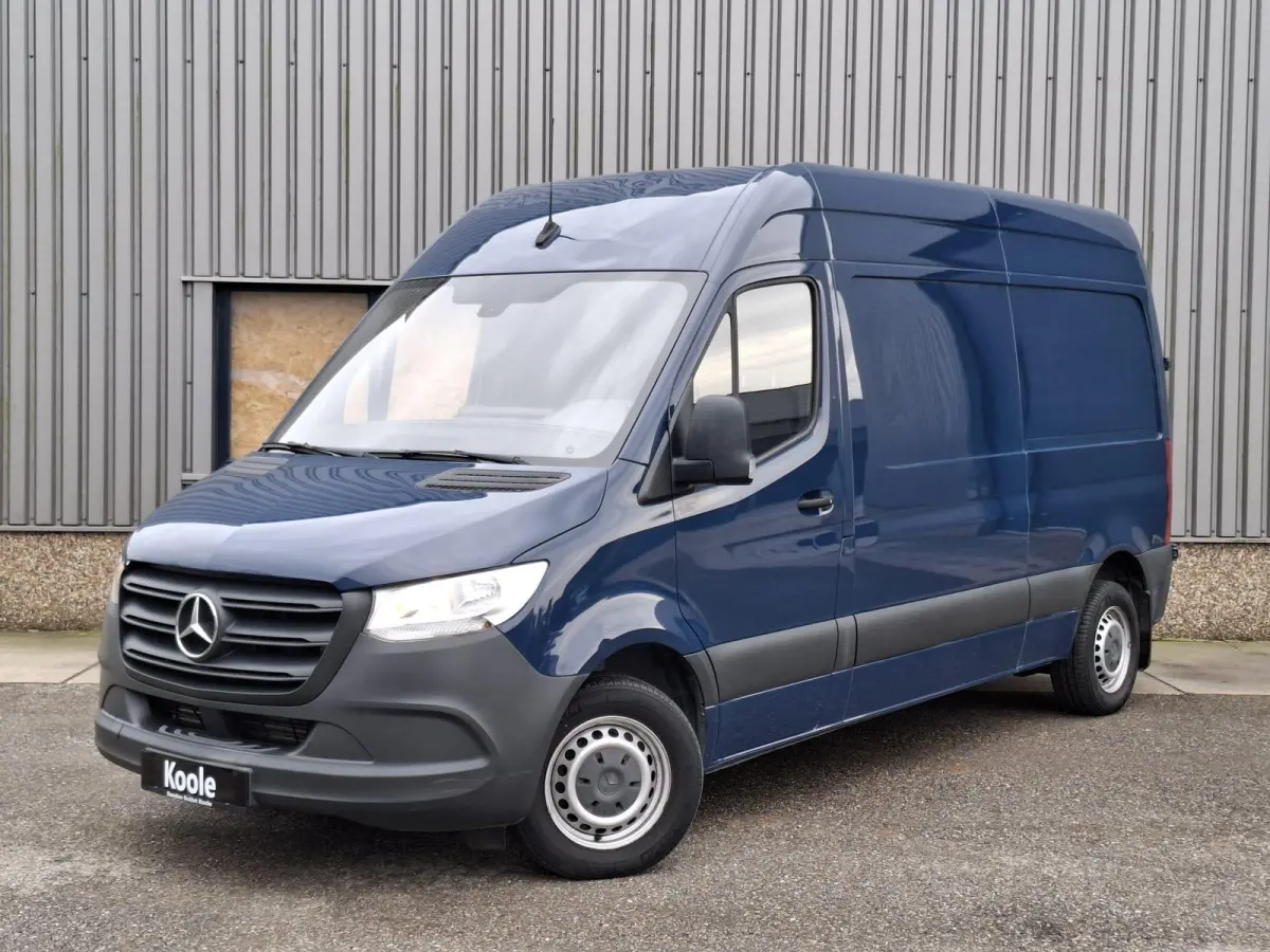311 2.2 CDI L2H2 / AIRCO / CAMERA / 3 ZITS / DEALER ONDERHOUDEN / NAVI