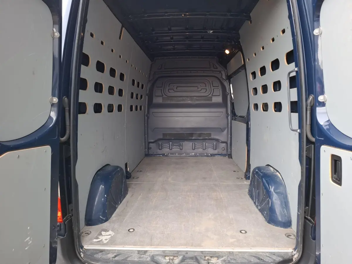 311 2.2 CDI L2H2 / AIRCO / CAMERA / 3 ZITS / DEALER ONDERHOUDEN / NAVI