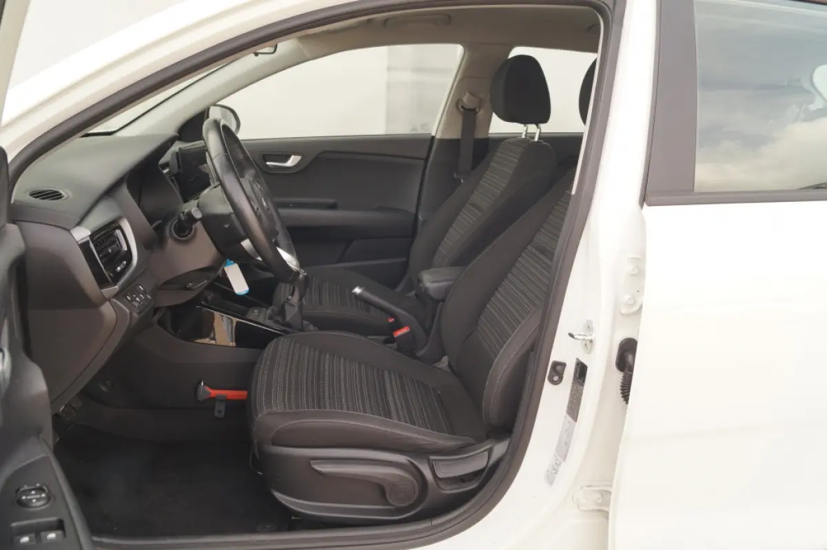 1.0 T-GDi MHEV DynamicLine Pack -NAVI-ECC-CAM-