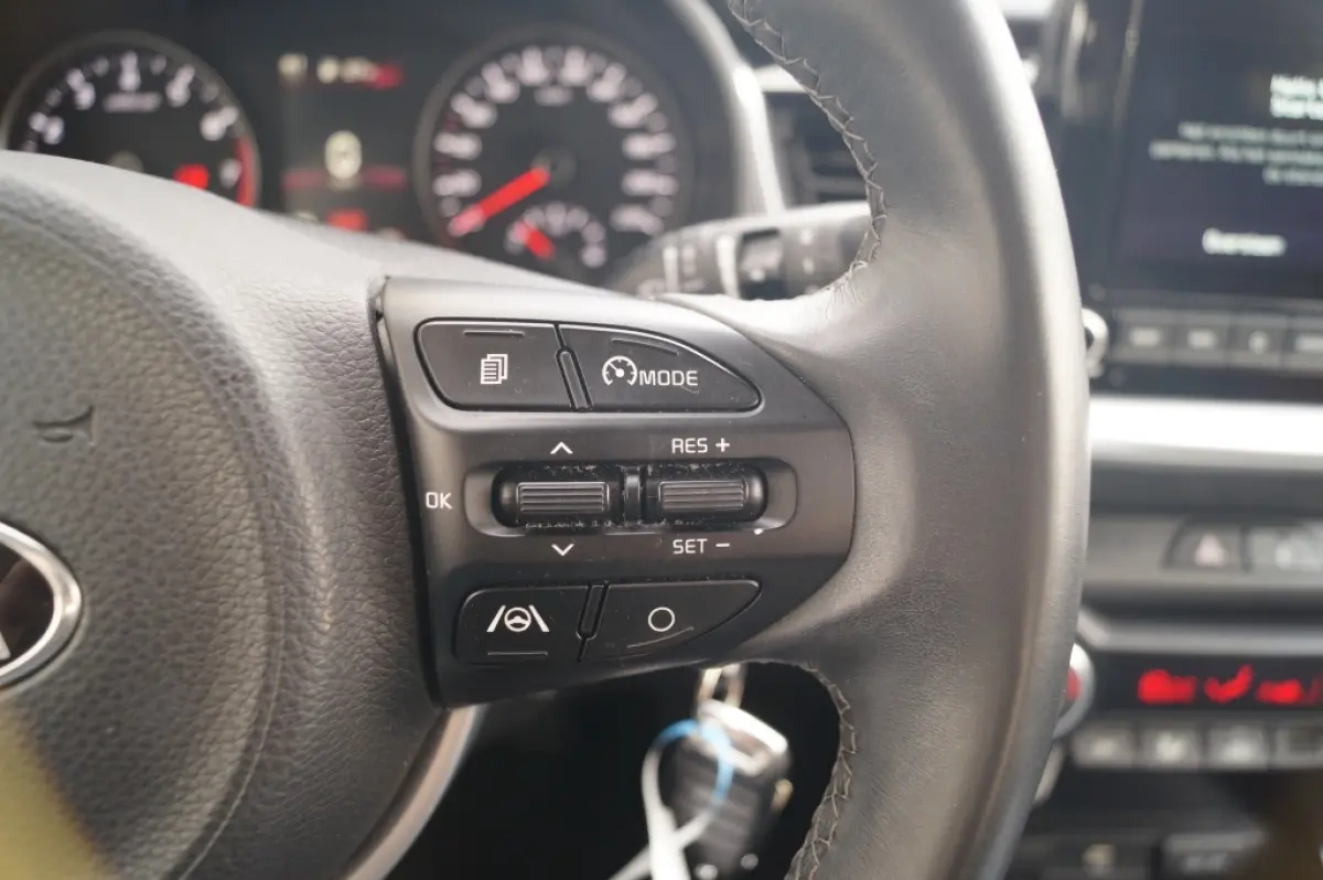 1.0 T-GDi MHEV DynamicLine Pack -NAVI-ECC-CAM-