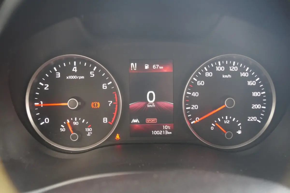 1.0 T-GDi MHEV DynamicLine Pack -NAVI-ECC-CAM-