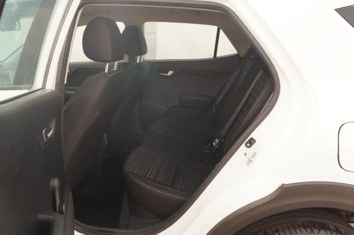 1.0 T-GDi MHEV DynamicLine Pack -NAVI-ECC-CAM-