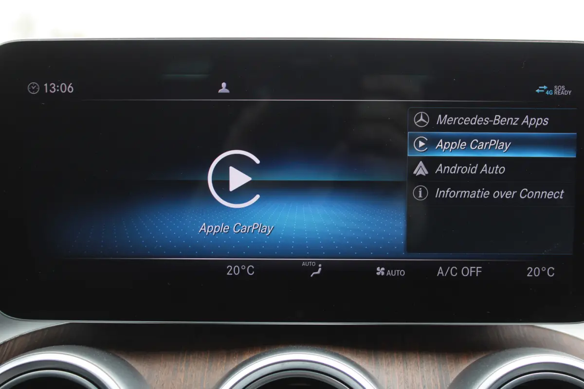 300e AUT9 AMG Line KEY-LESS GO COMAND CARPLAY